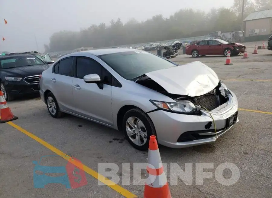 19XFB2F57EE031330 Photo# 4