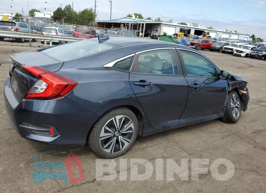 19XFC1F32HE009827 Photo# 3