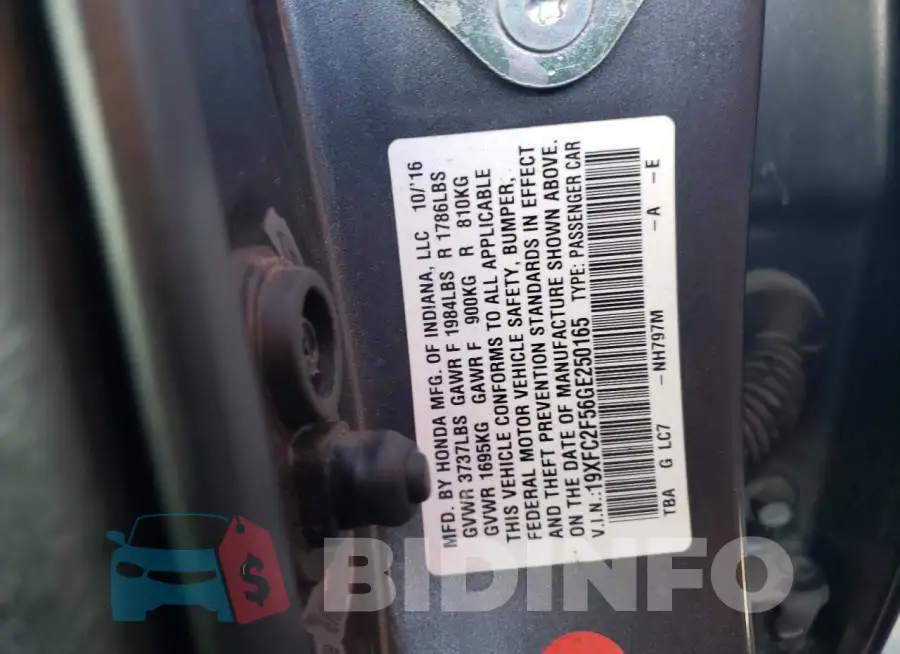 19XFC2F56GE250165 Photo# 12