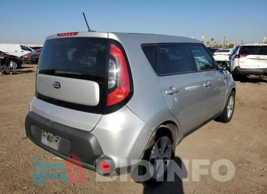 KNDJN2A20F7776372 Photo# 3