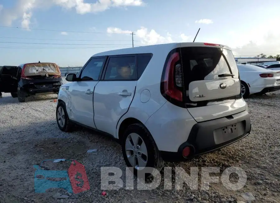 KNDJN2A25F7176642 Photo# 2