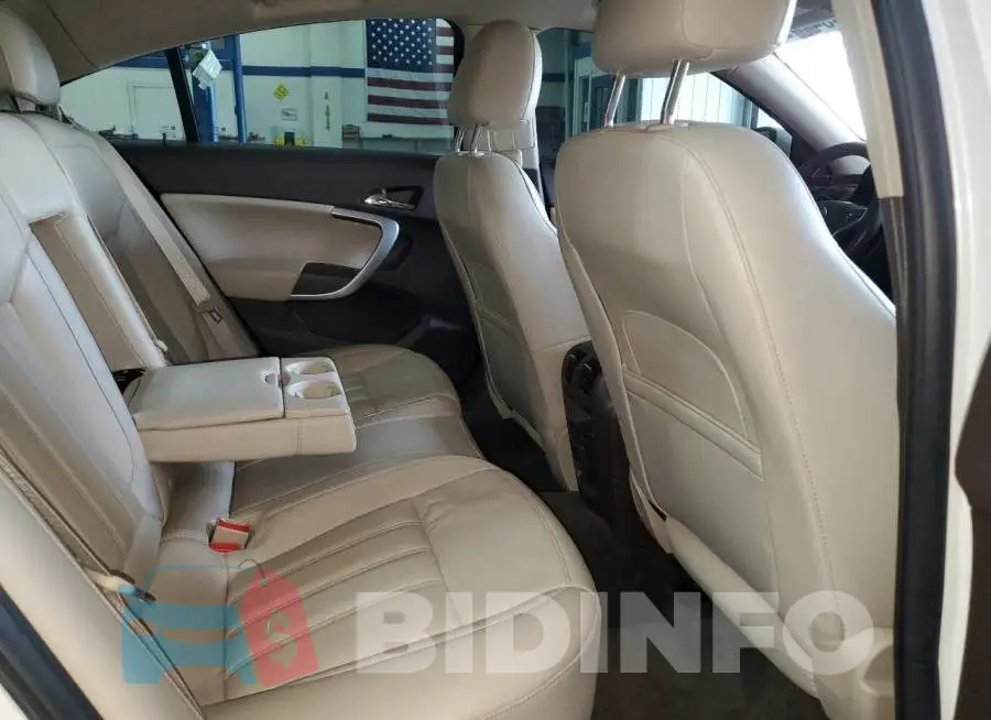 2G4GN5EX5F9252940 Photo# 10