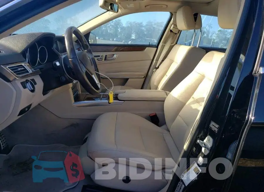 WDDHF8JB9FB149591 Photo# 7