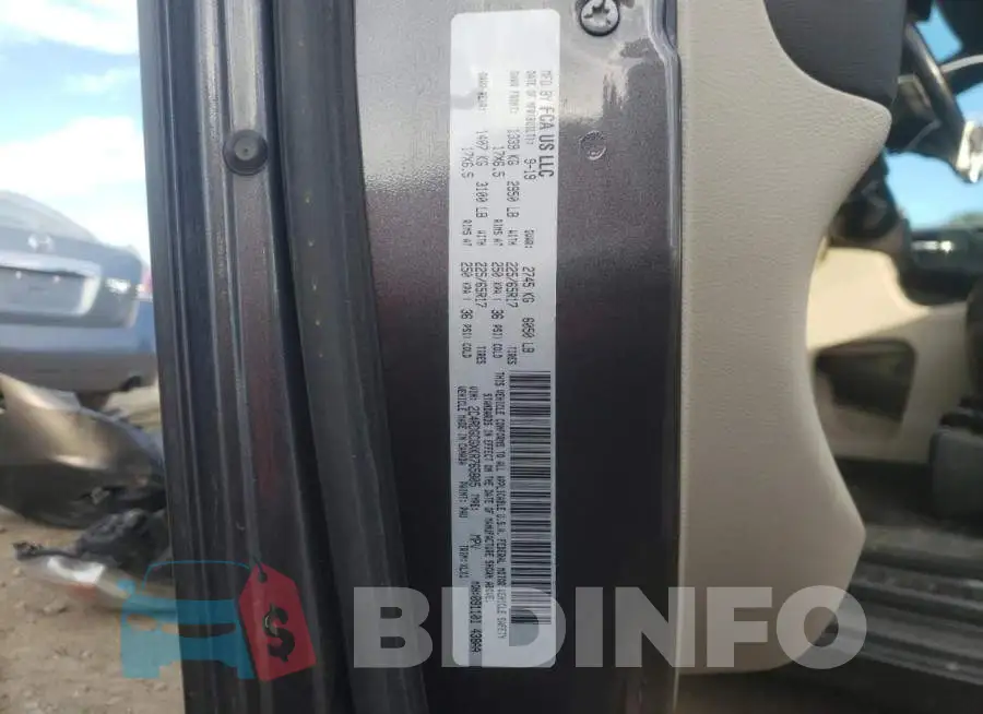 2C4RDGCGXKR765805 Photo# 14