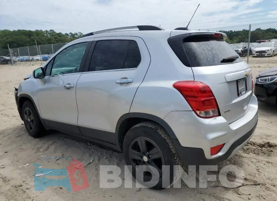 KL7CJLSB4JB595867 Photo# 2
