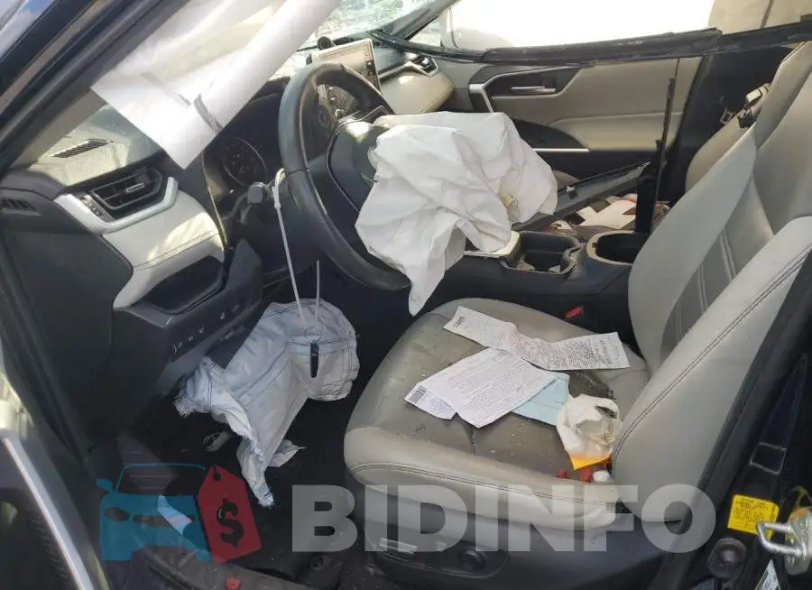 2T3A1RFV6LC127961 Photo# 7