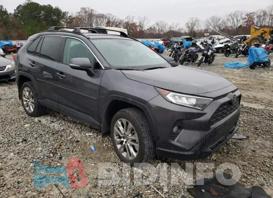 2T3C1RFV9MW155875 Photo# 4