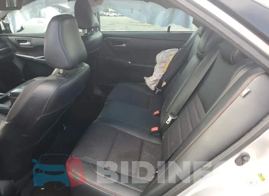 4T1BF1FK1HU320157 Photo# 10