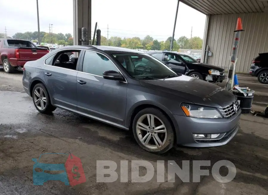 1VWBN7A30EC065767 Photo# 4