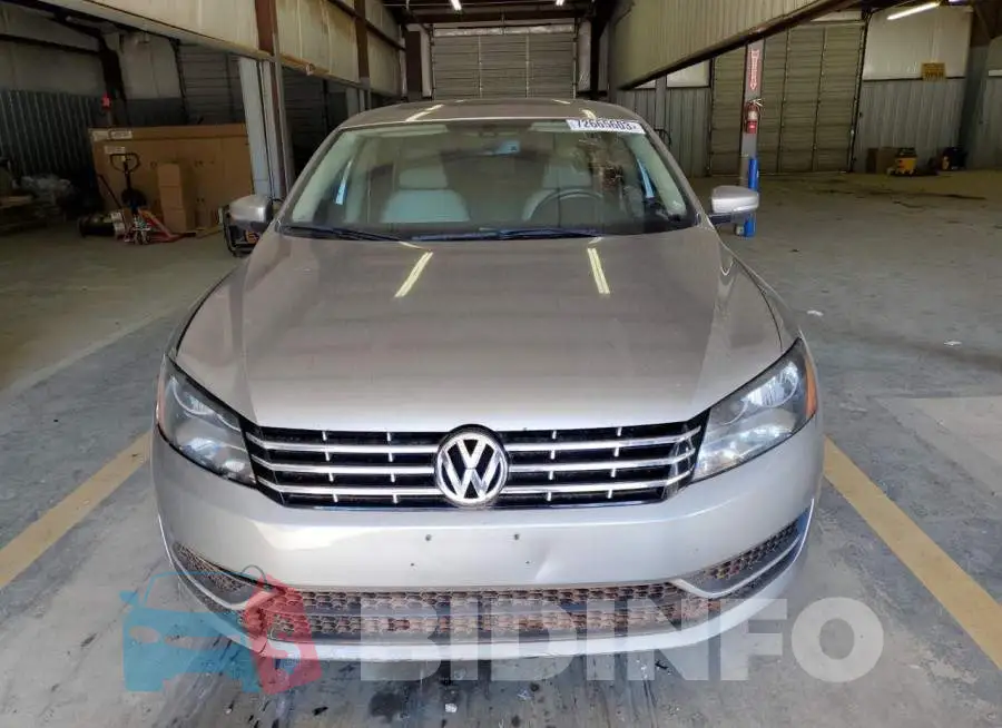 1VWBN7A38EC105450 Photo# 5