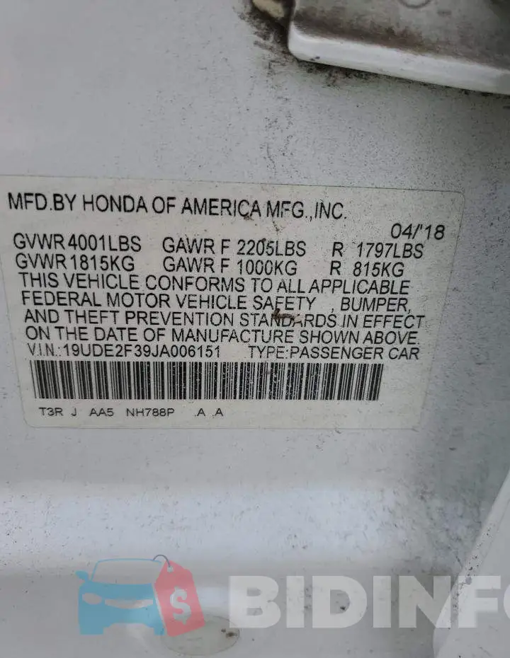19UDE2F39JA006151 Photo# 12