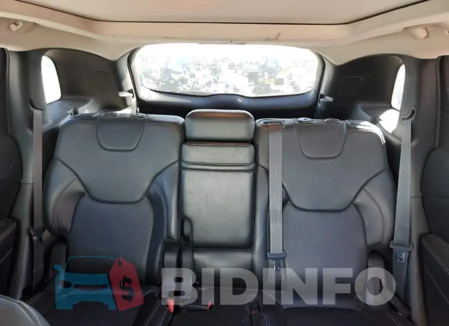 1C4PJLDB3FW684749 Photo# 10