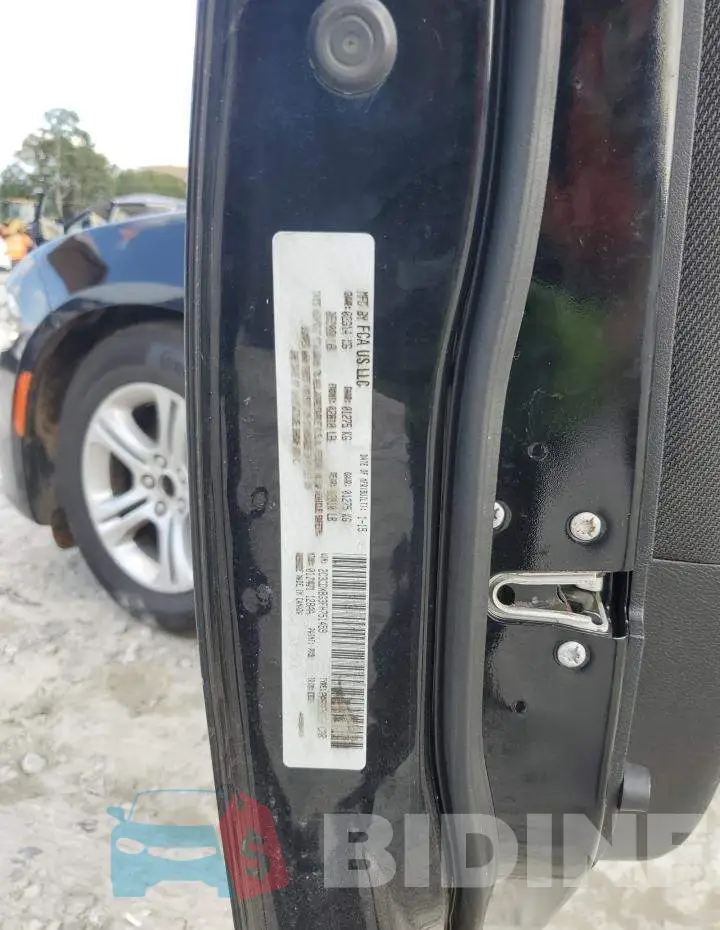 2C3CDXBG3FH751459 Photo# 12
