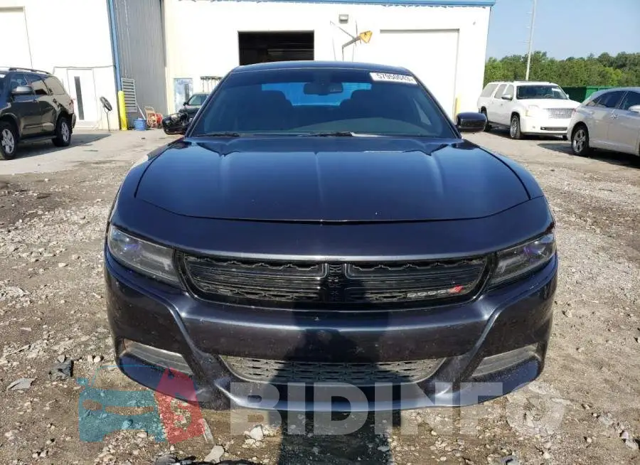 2C3CDXJG4HH623977 Photo# 5
