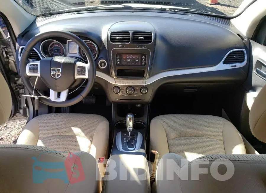 3C4PDCAB2JT497612 Photo# 8