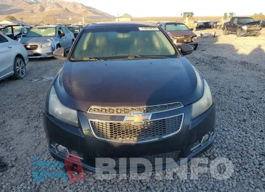 1G1PE5SB2E7438764 Photo# 5