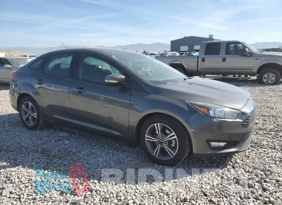 1FADP3F28JL230317 Photo# 4