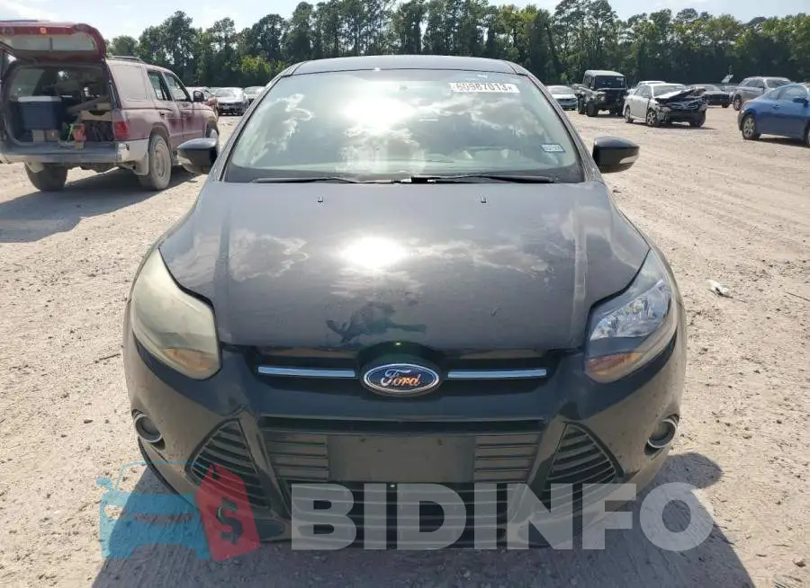1FADP3N23EL281067 Photo# 5