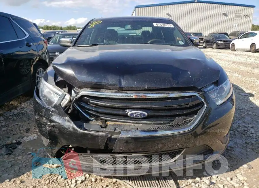 1FAHP2F86GG104085 Photo# 5
