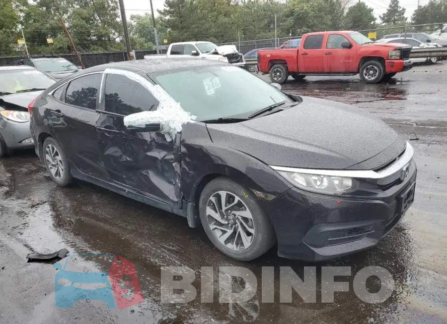 2HGFC2F7XHH556374 Photo# 4