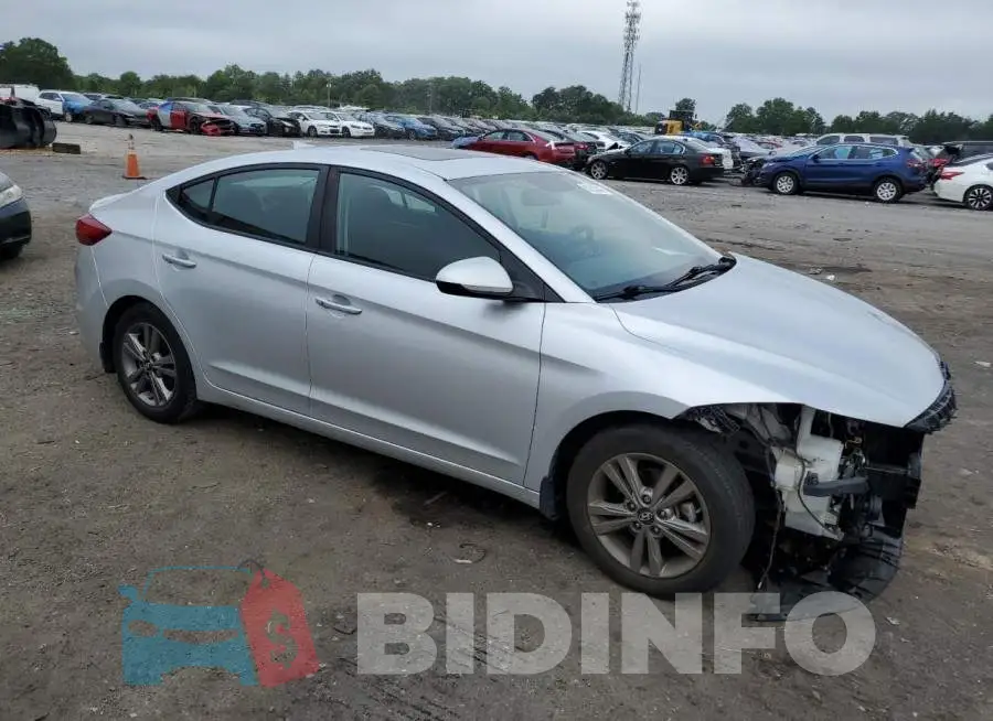 5NPD84LF9JH310413 Photo# 4