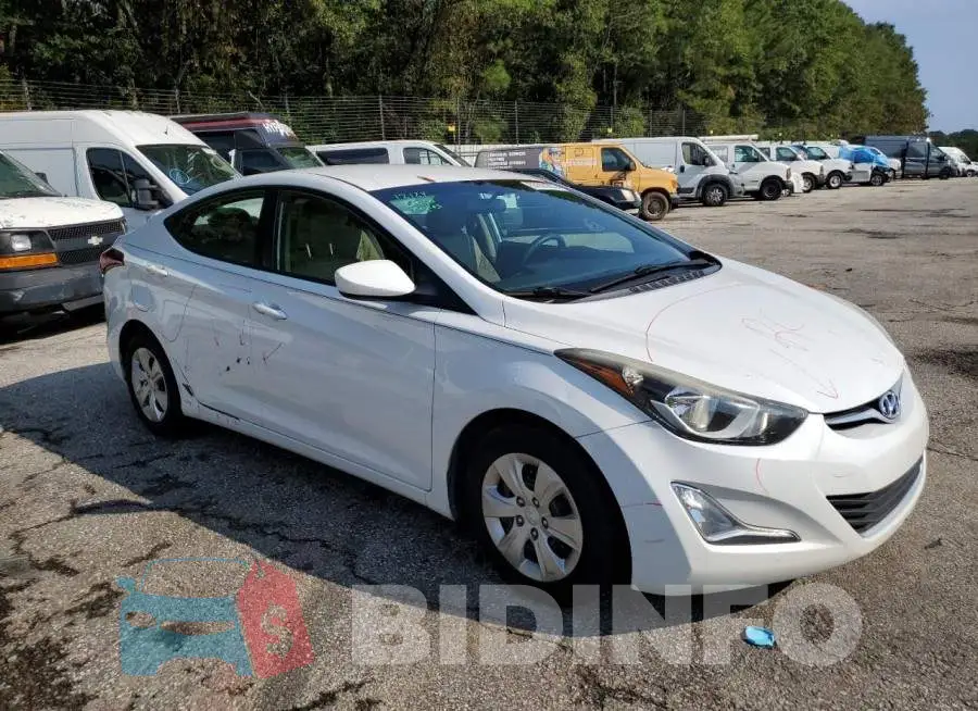 5NPDH4AE5GH761776 Photo# 4