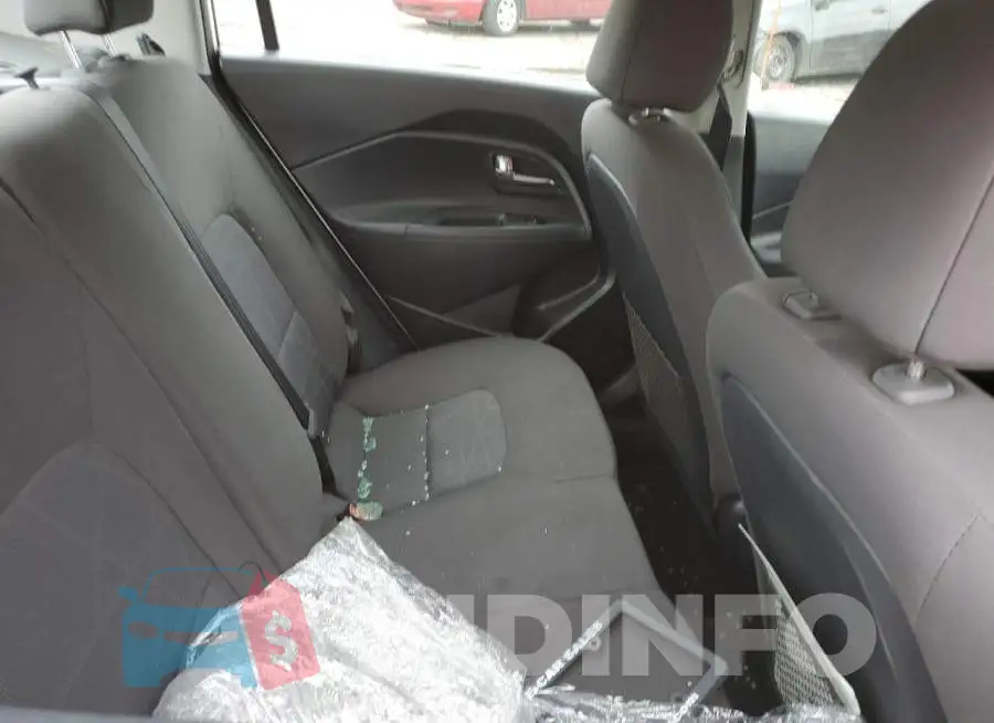 KNADM4A38G6696309 Photo# 10