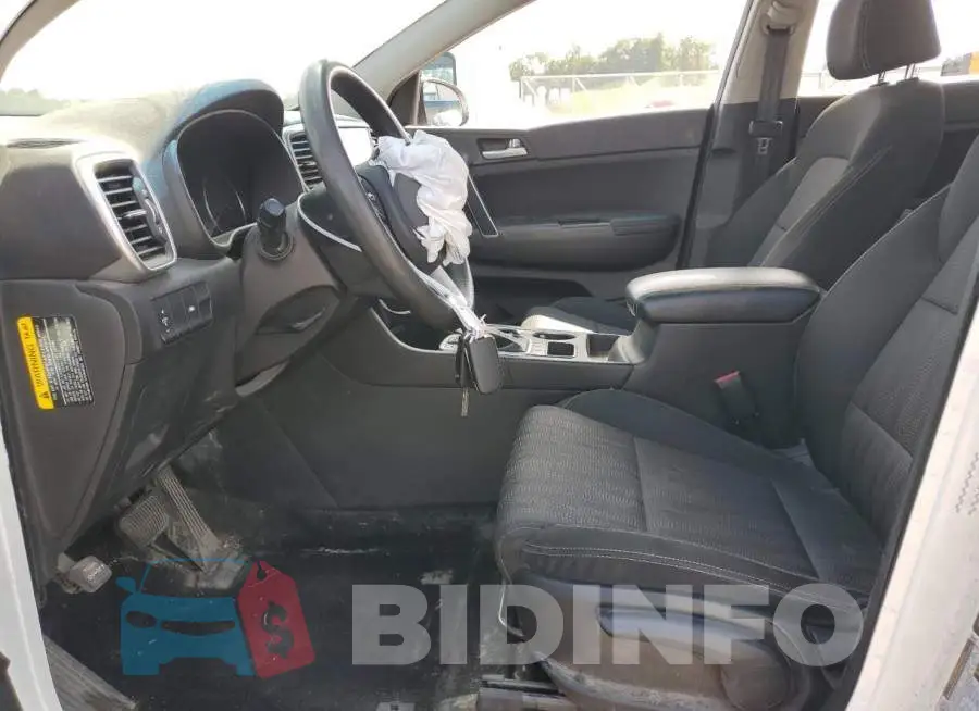 KNDPMCAC3M7845077 Photo# 7
