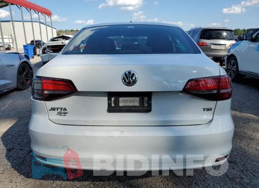 3VW2B7AJ0HM282939 Photo# 6