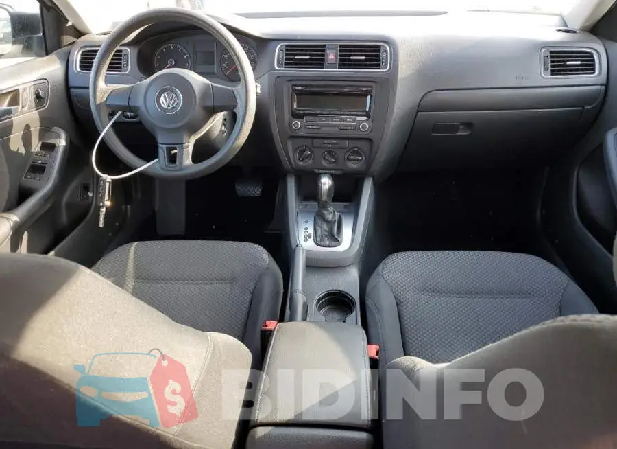 3VW2K7AJ2EM411775 Photo# 8