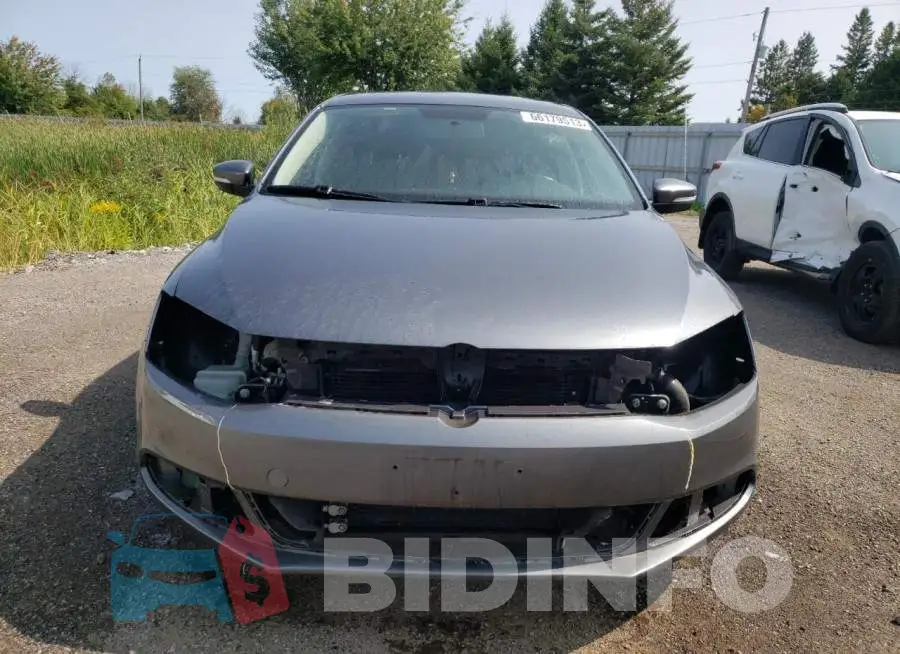 3VW2K7AJ3EM325942 Photo# 5