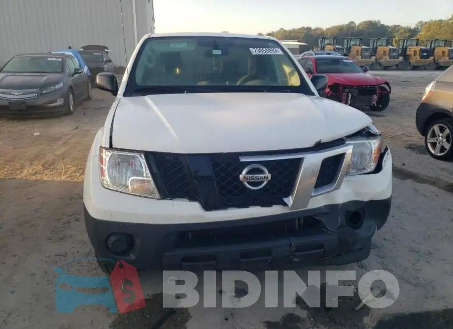 1N6BD0CT9JN762585 Photo# 5