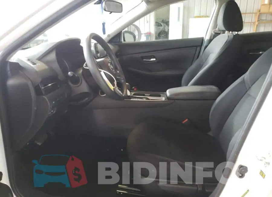 3N1AB8BV9LY260402 Photo# 7