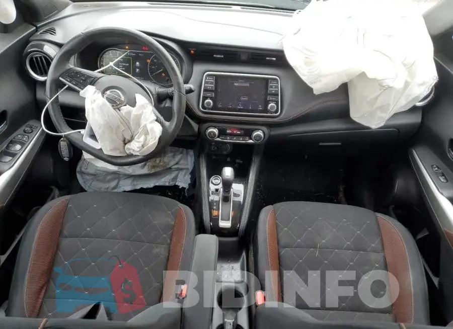 3N1CP5CU3KL550452 Photo# 8