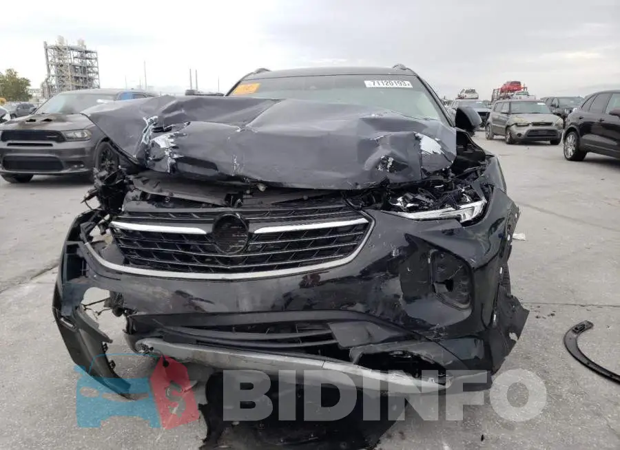 LRBFZNR4XMD111137 Photo# 5