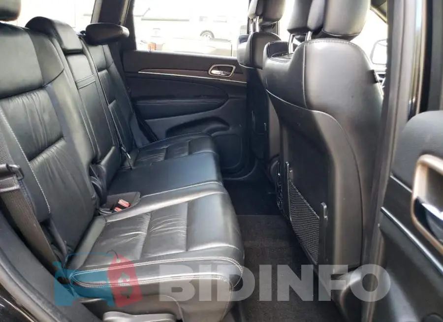 1C4RJFBGXFC706207 Photo# 10