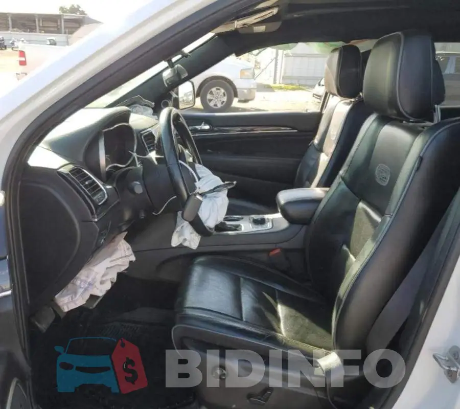1C4RJFCT8KC823208 Photo# 7