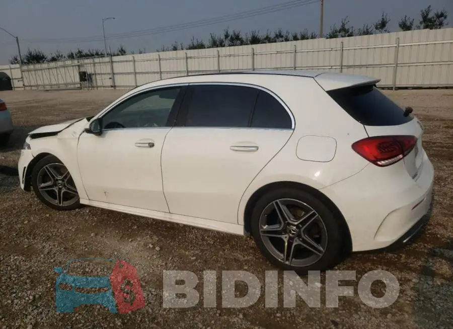 WDD3F4HB7KJ099105 Photo# 2