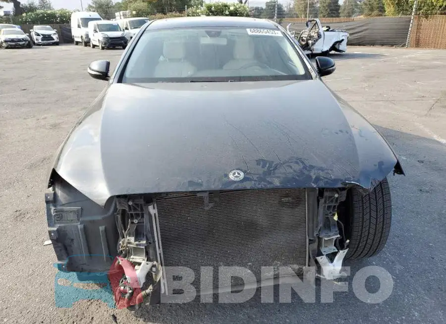 WDDZF4JB8HA262924 Photo# 5