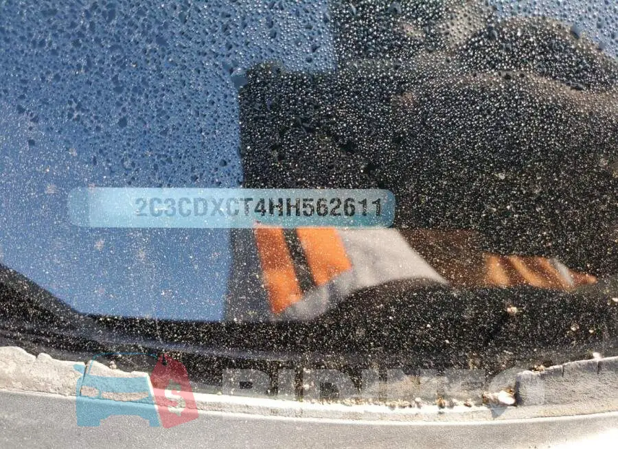2C3CDXCT4HH562611 Photo# 12