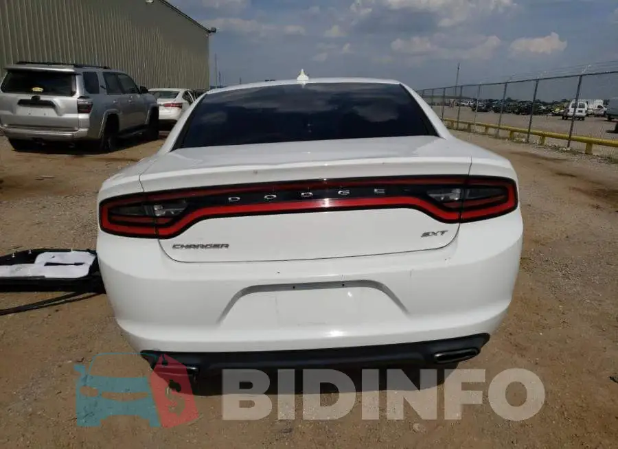 2C3CDXHG3FH734118 Photo# 6