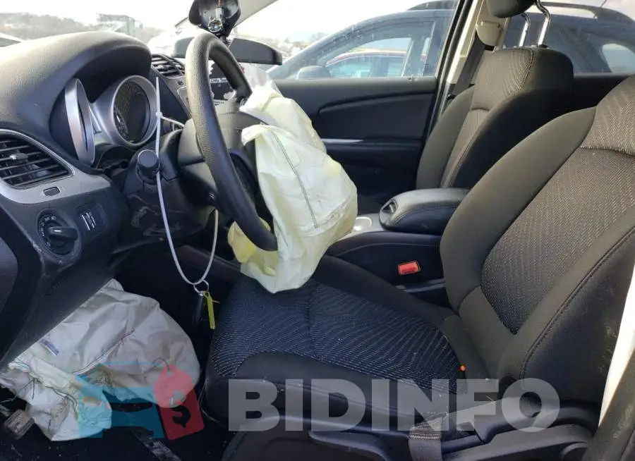 3C4PDCAB3LT276085 Photo# 7