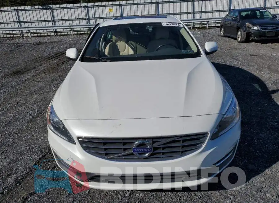 LYV402FK6GB100607 Photo# 5