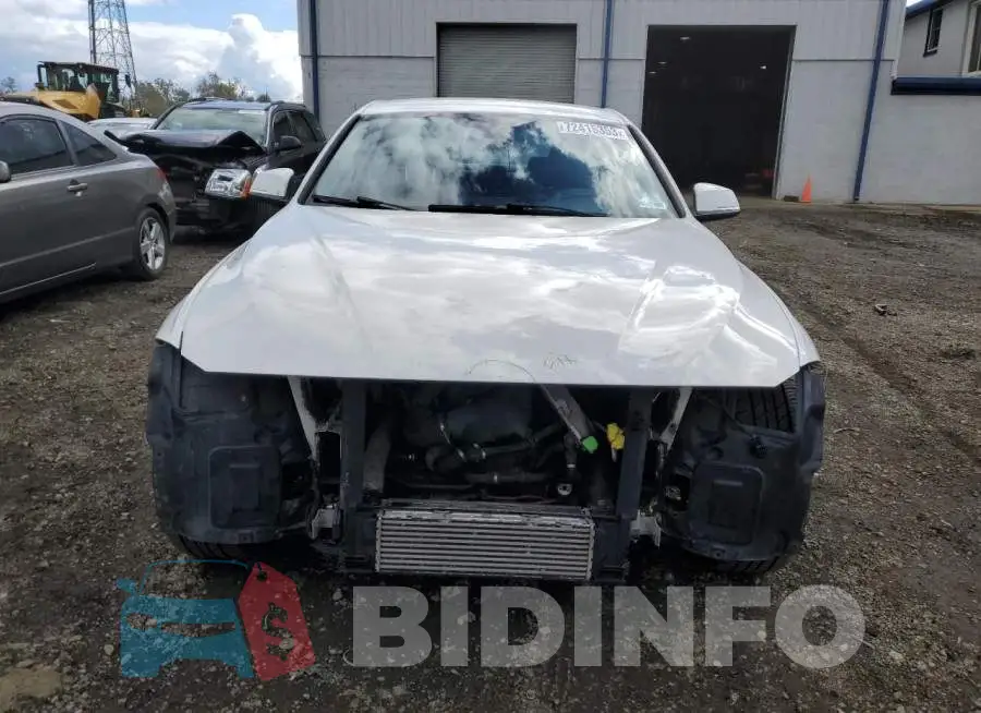 WBA8A3C59GK689170 Photo# 5