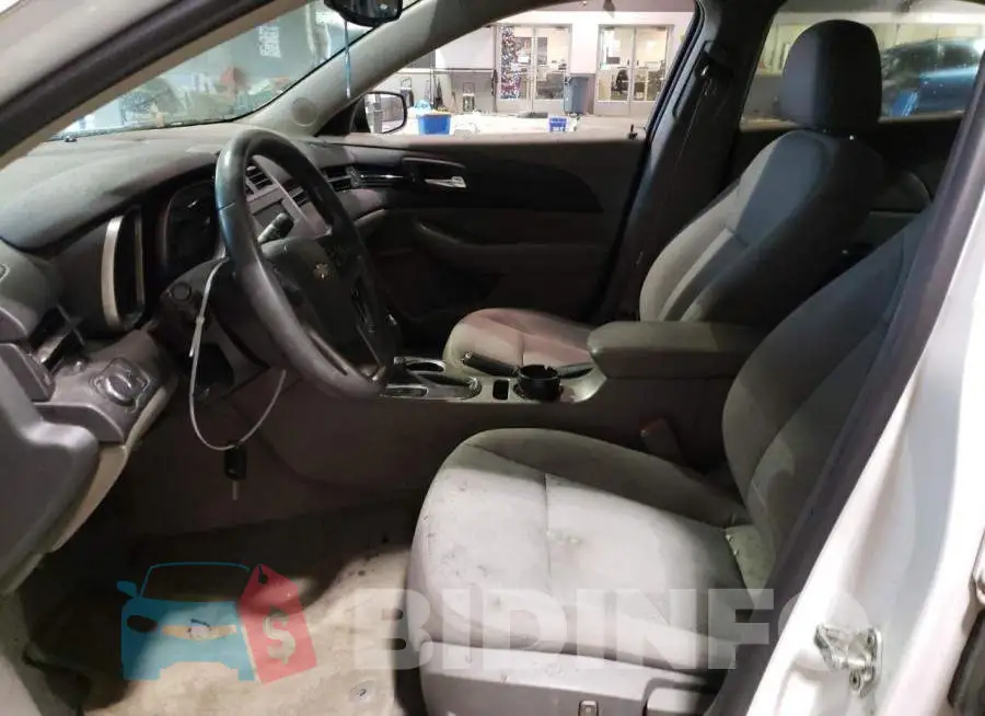 1G11B5SL2FF311933 Photo# 7