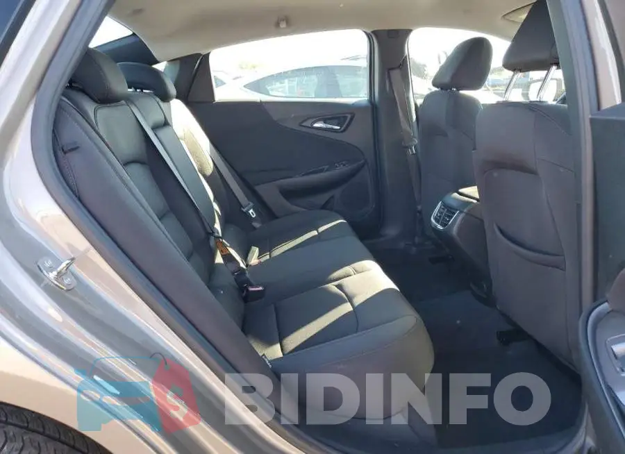 1G1ZD5ST4PF137913 Photo# 10