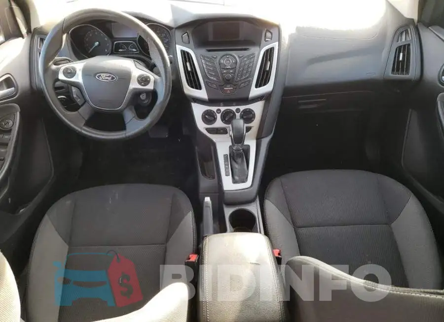1FADP3F21EL170872 Photo# 8