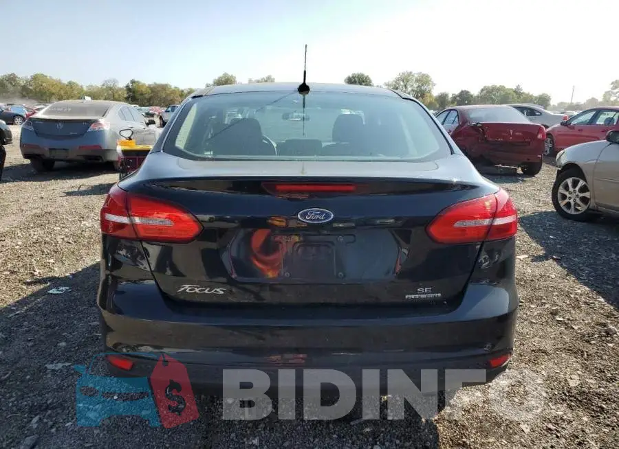 1FADP3F21GL374624 Photo# 6