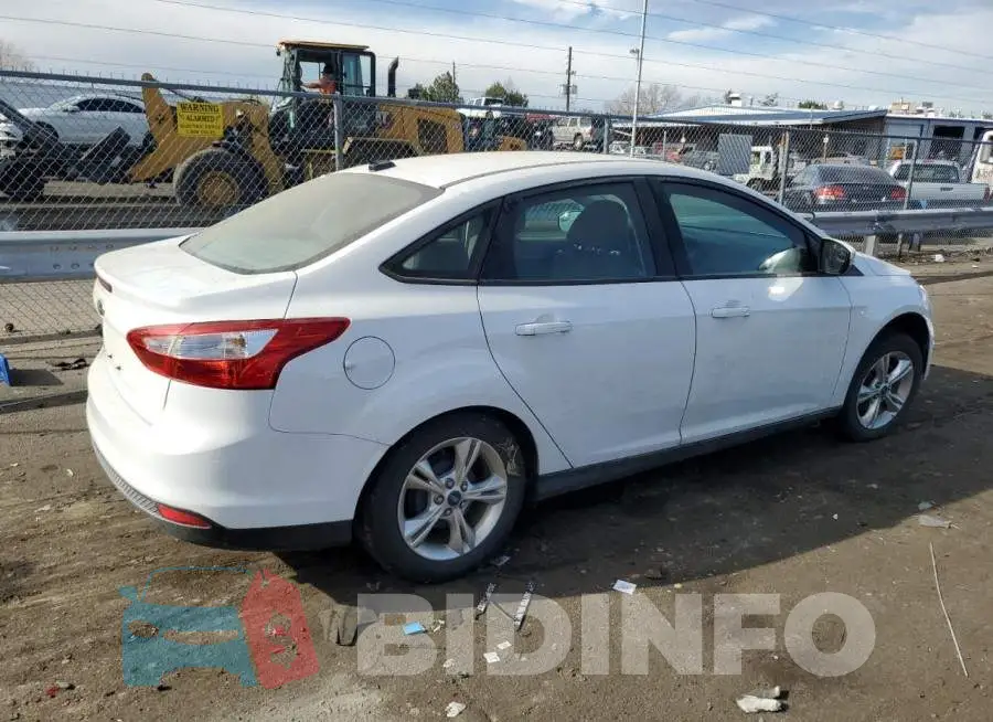 1FADP3F25EL161835 Photo# 3