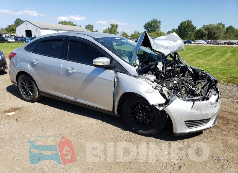 1FADP3F26GL205702 Photo# 4